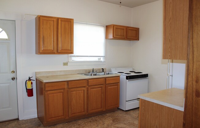 1 bed, 1 bath, 600 sqft, $775, Unit 3