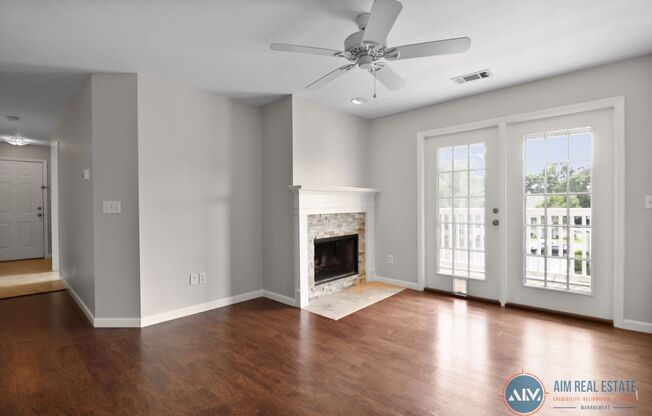 2 beds, 2 baths, $1,950, Unit UNIT 1517