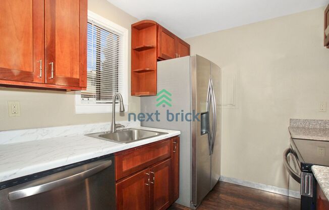 2 beds, 2.5 baths, $1,999, Unit UNIT G39