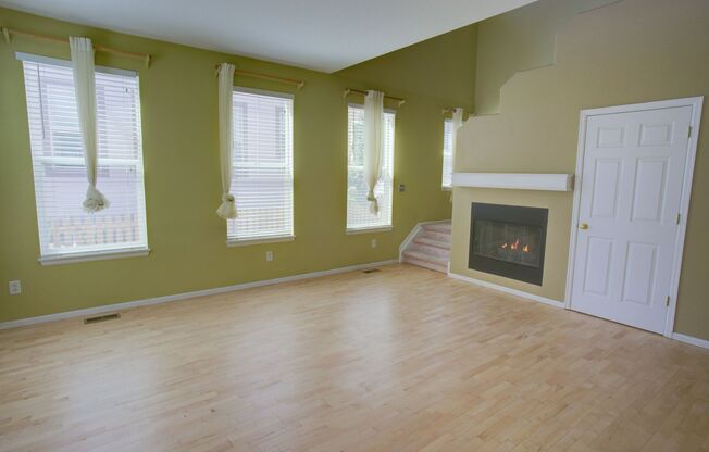 Spacious 4-Bedroom Home in Prime Littleton Location!