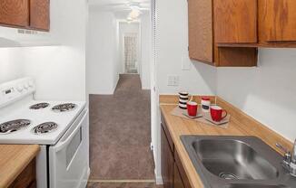 Fully-Equipped Kitchen in apartment