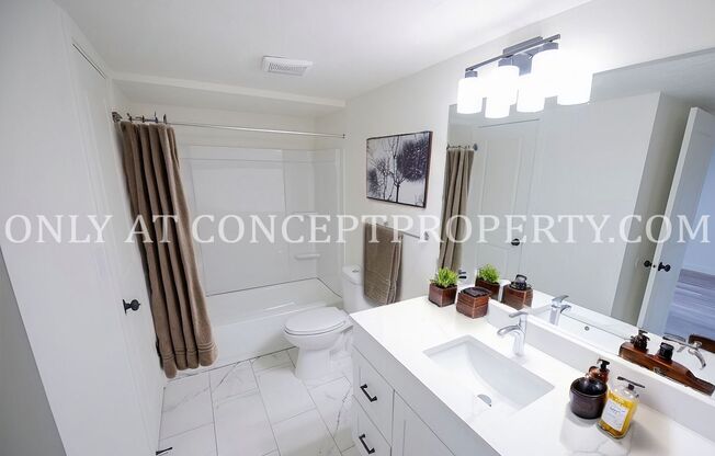 1 bed, 1 bath, 450 sqft, $1,248, Unit 12B