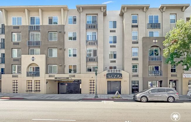 Stunning 2BD/2BA Condo in Little Italy W/ A/C, W/D, Community Gym, Courtyard, & Lounge!