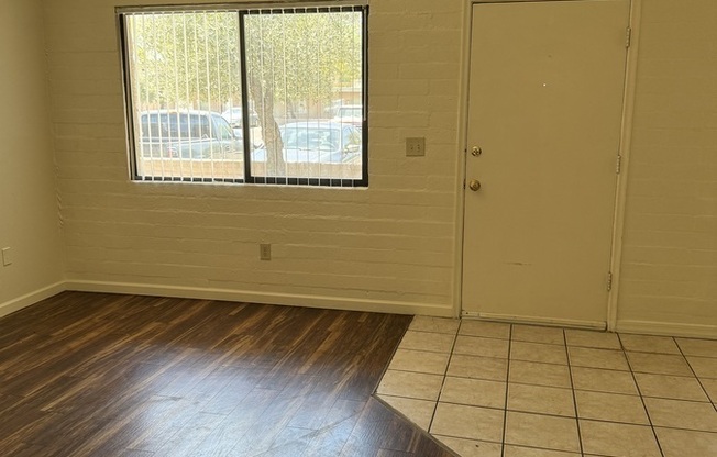 1518 E. Hedrick Dr.