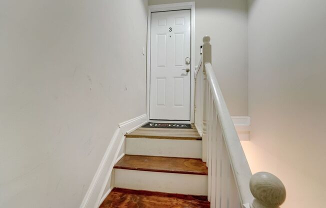 Calvert Street Unit 3 (N.)