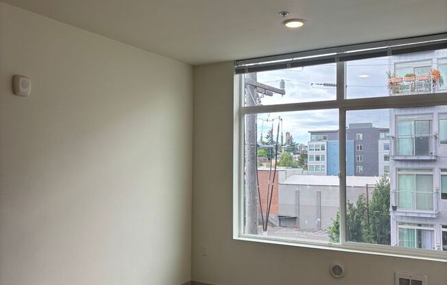 Studio, 1 bath, 306 sqft, $1,225, Unit 416