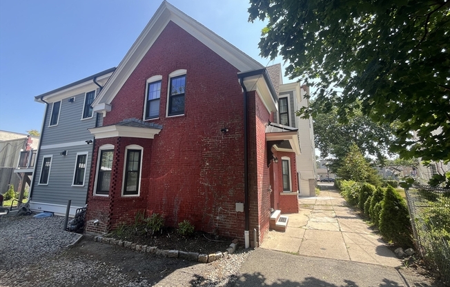 1 CHESTER PARK