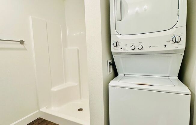 1 bed, 1 bath, 450 sqft, $2,450, Unit 410-604