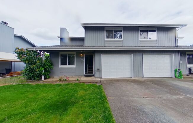 R Street Duplex
