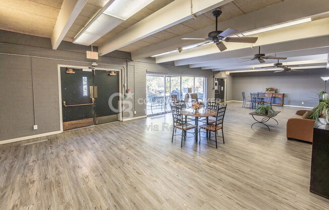 1 bed, 1 bath, 650 sqft, $680, Unit 208