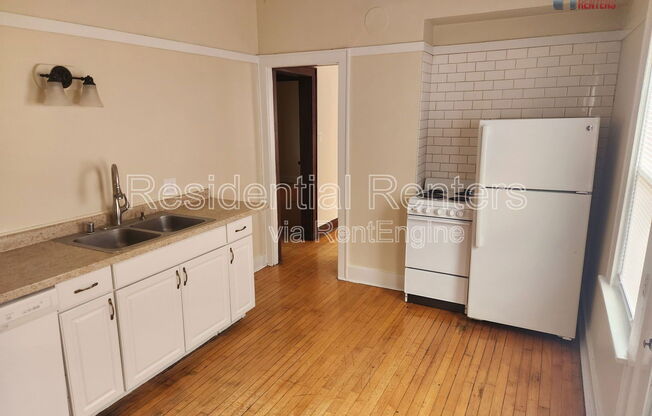 1723 N 22 ST