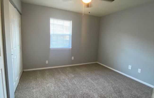 1 bed, 1 bath, 570 sqft, $725, Unit 4117-9