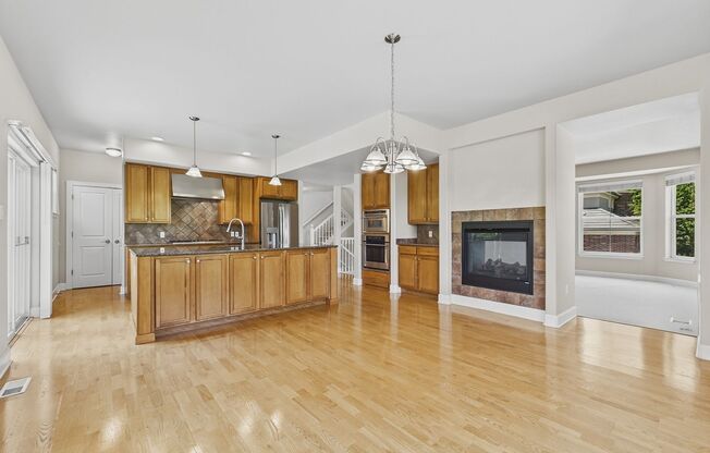 Beautiful DTC Townhome