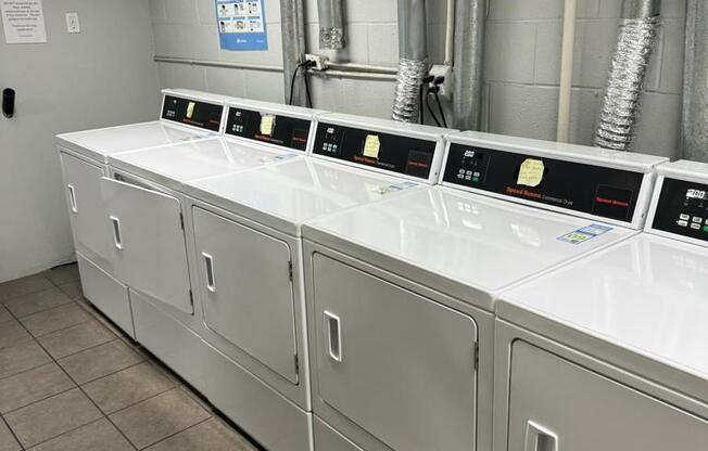 1 bed, 1 bath, 663 sqft, $3,000, Unit 556