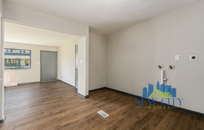 2 beds, 1 bath, 816 sqft, $847, Unit 85 Stevens Avenue