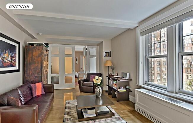 1 bed, 1 bath, 696 sqft, $6,400, Unit 614