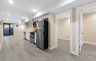 1635 N Ashland Ave, Chicago IL 1