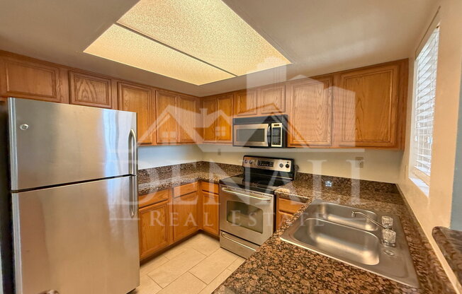 2 beds, 1.5 baths, 827 sqft, $1,295, Unit 2003