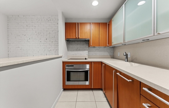 2 beds, 1.5 baths, 1,024 sqft, $4,600, Unit 102
