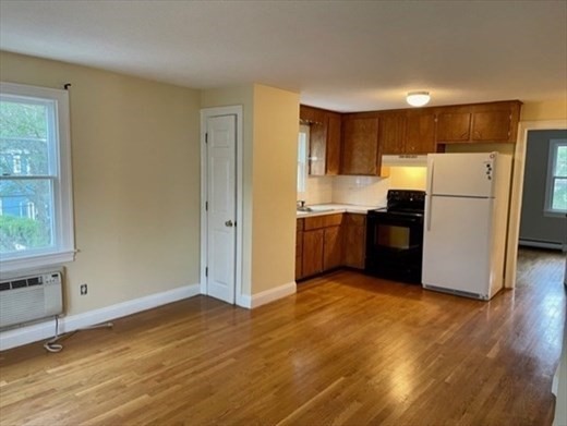 1 bed, 1 bath, 600 sqft, $2,200, Unit 4