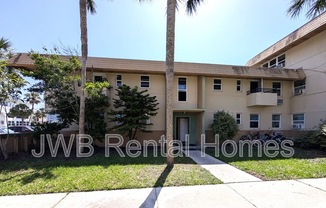 220 16 AVE N