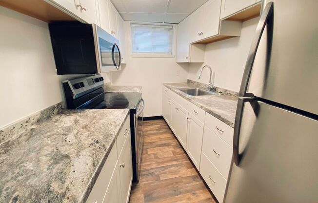 Cozy 1-Bedroom with Utilities Included – Convenient Living Near The Montour Trail!