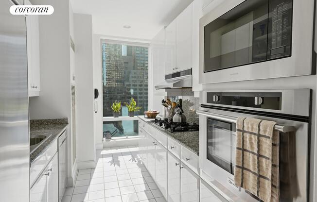 2 beds, 2.5 baths, 1,590 sqft, $9,250, Unit 9E