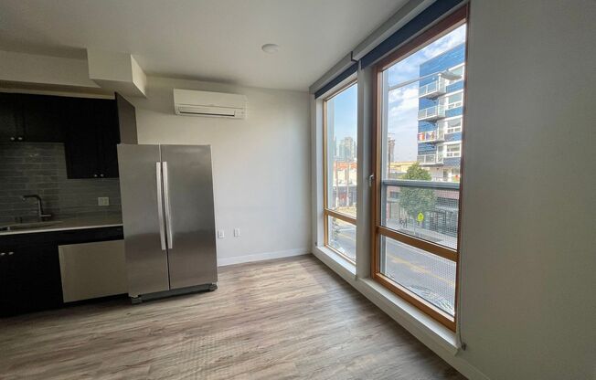 Studio, 1 bath, 430 sqft, $1,777, Unit Unit 312
