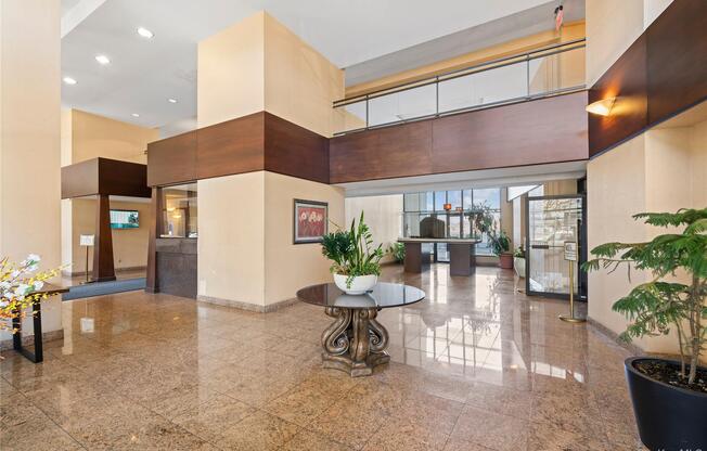 2 beds, 2 baths, 920 sqft, $4,100, Unit 6A
