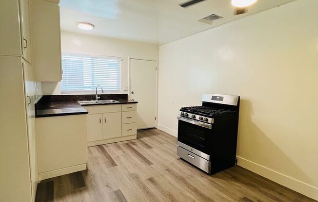 1 bed, 1 bath, 625 sqft, $1,750, Unit 05