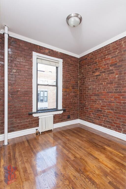 410 E 13th St