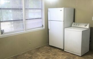 3 beds, 1 bath, $1,260