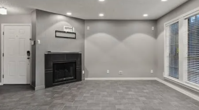 4067 Beltway Dr