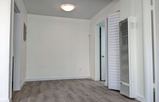 1 bed, 1 bath, $2,495, Unit 7