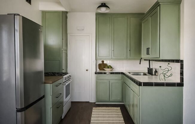 Studio, 1 bath, 516 sqft, $1,650, Unit Unit 206