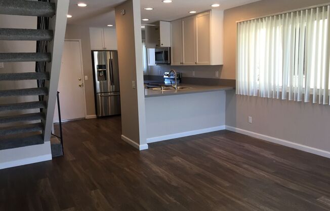 2 beds, 1.5 baths, 1,020 sqft, $2,470, Unit 02