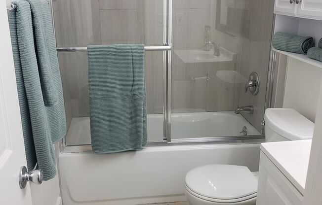 1 bed, 1 bath, $2,095, Unit Unit B