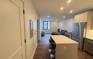 1515 COMMONWEALTH AVE