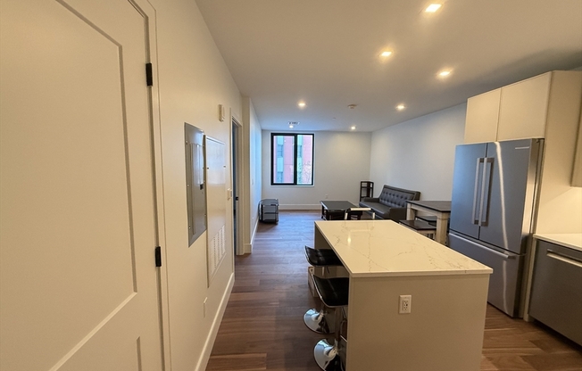 1515 COMMONWEALTH AVE