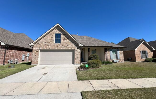 Zachary School District!  4 bedroom, 2 bath home in coveted Cedar Bend Subdivsion