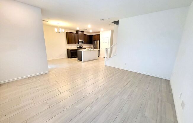 3 beds, 2.5 baths, $1,950