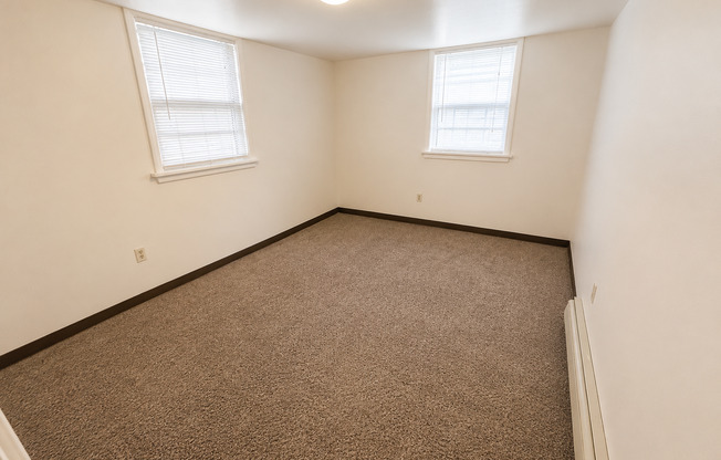 1 bed, 1 bath, $1,100, Unit 19.5