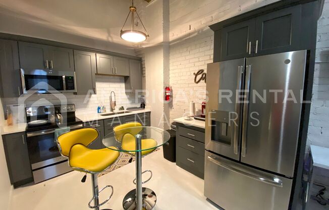 1 bed, 1 bath, $1,395, Unit Unit 102