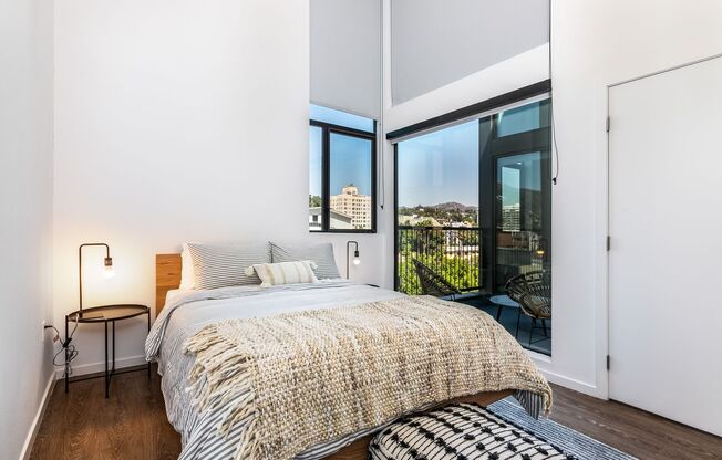 2 beds, 2 baths, 1,084 sqft, $5,150, Unit 610