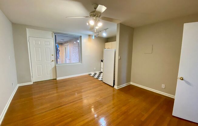 1 bed, 1 bath, 550 sqft, $1,400, Unit 963-309