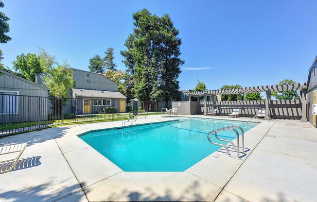 Diagonal Pool View.jpg
