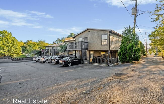 5th Avenue Apartments