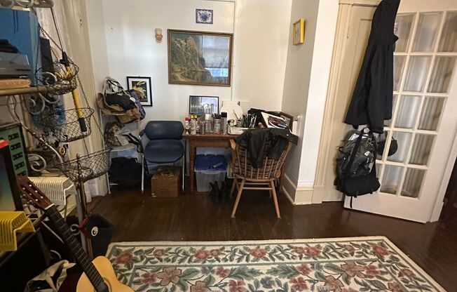 1 bed, 1 bath, $1,295, Unit Apt. 10