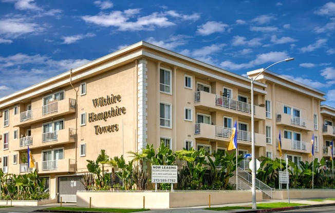 Apartment Building in Los Angeles