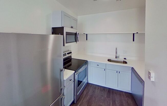 1 bed, 1 bath, 555 sqft, $1,540, Unit 601